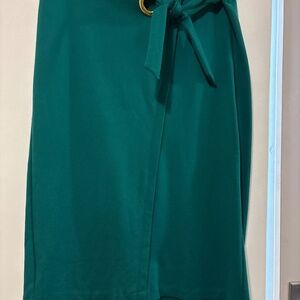 Midi emerald green knit skirt from Cato